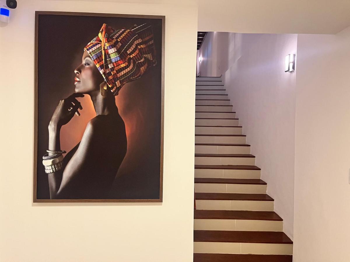 Turishouse Suites Salvador Buitenkant foto
